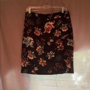 Loft floral lined skirt
